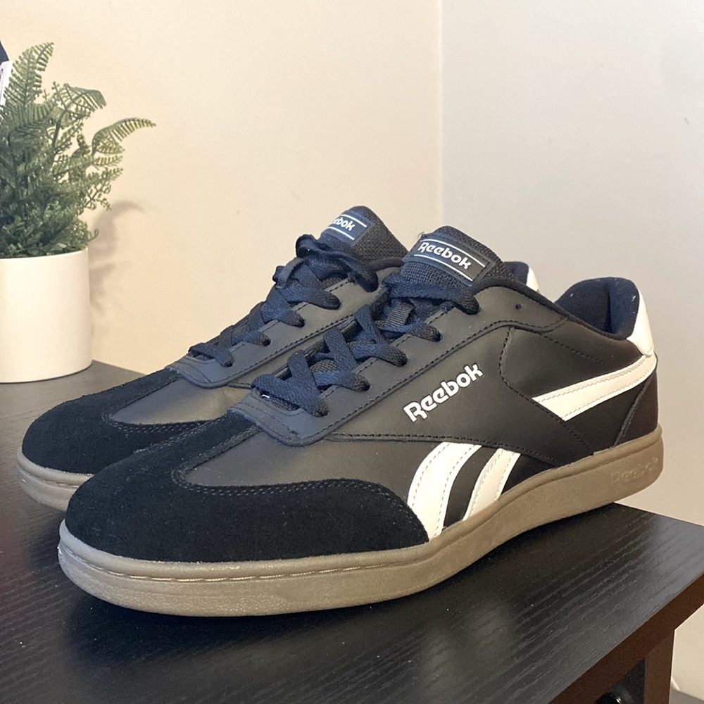 Reebok “Samba” Men’s Size 10.5